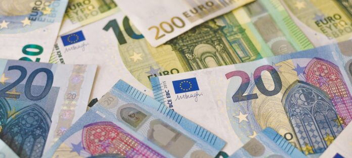 Foroi 3.jpg Foroi 3.jpg