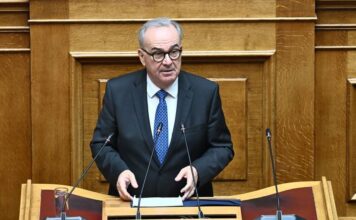 Nikos Papathanasis 1 2.jpg