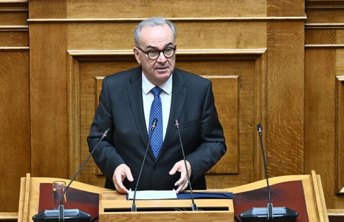 Nikos Papathanasis 1 2.jpg