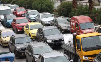 aftokinita 27012026 1200x630.jpg