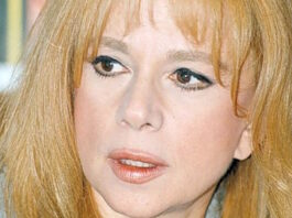 Αλίκη Βουγιουκλάκη: Μεγαλοεπιχειρηματίας από τη Νέα Υόρκη ενδιαφέρεται να αγοράσει το σπίτι της Στησιχόρου aliki vougiouklaki ape 1200x630.jpg