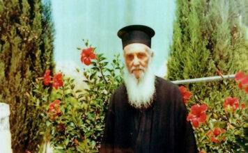 amfiloxios makris 3.jpg