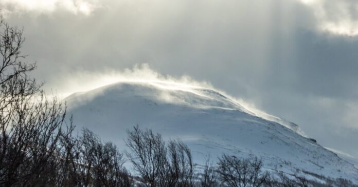 ap snow drift 1200x675 1 1200x630.jpg ap snow drift 1200x675 1 1200x630.jpg