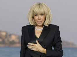 b4a88447f10aeadf1f633ce4ade27e22 L.jpg