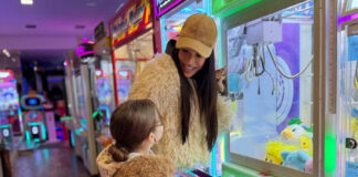 b86dabd9f437034c2e75f57dfb5e55aa L.jpg