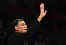 Γιώργος Μπαρτζώκας για τον τραυματισμό του Μόρις: «Φαίνεται πως πρόκειται για βαρύ διάστρεμμα, θα κάνει μαγνητική» bartzokas 1 1200x630.jpg