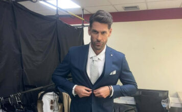 bc37589a0a445fd349ddab4fec9cb1fc L.jpg