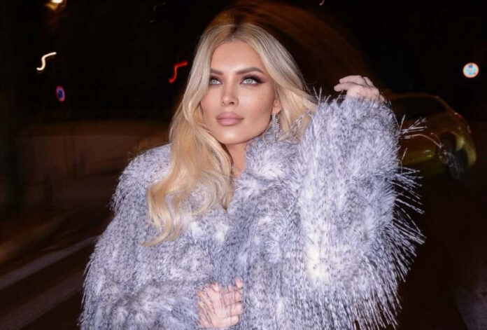 bcf0c96b1d3f8c118e460092802af3d6 L.jpg