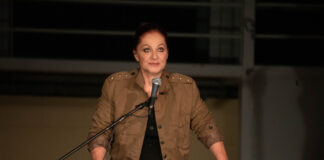 c163b1d250339a8a92a817ce2226b03f L.jpg