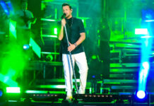 Νίκος Βέρτης: Όλα όσα έγιναν στη sold out συναυλία του στη Βουλγαρία c4ae440b8b8ba710b5702108f69a6e0c L.jpg