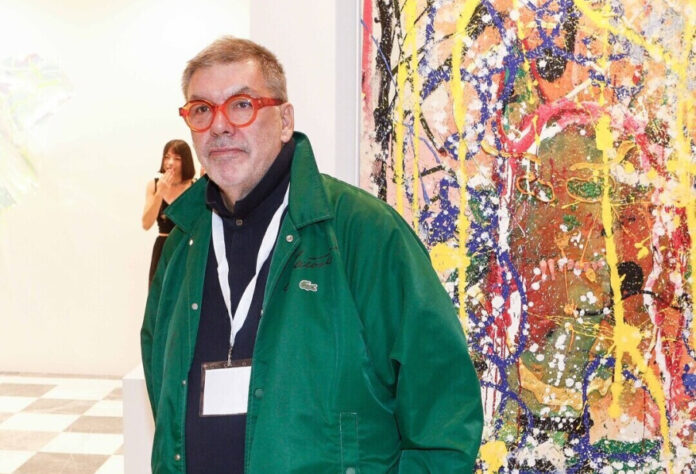 cdd715c16c2498f724221afc0686b159 L.jpg