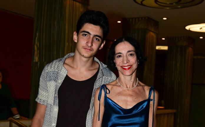 d4af1ff128739df4ef5f6be56b9b04b0 L.jpg