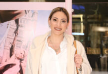 d82c83ef889484af360ba030f7853f04 L.jpg