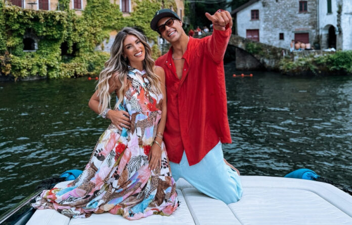 dc6b6d5873cf3ab2f2c30f70d7305d0d L.jpg