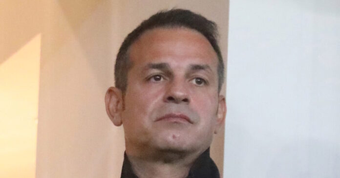 demis nikolaidis 1200x630.jpg