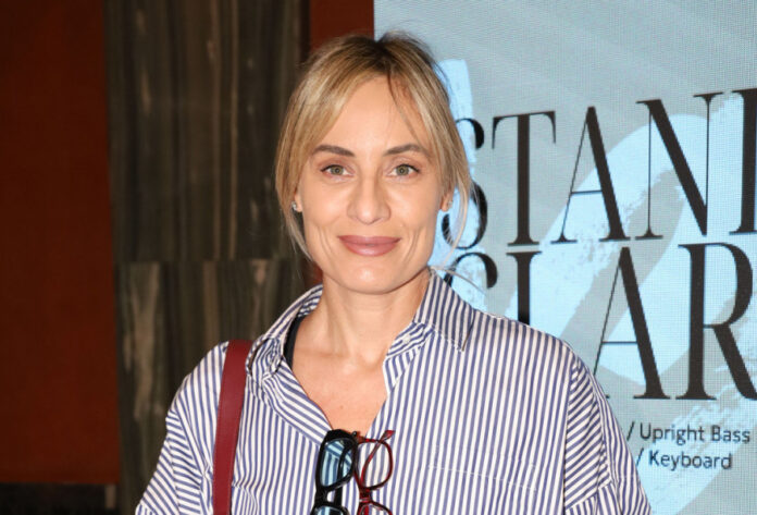 e48d8f0616c2263b21ca47e141a5f096 L.jpg