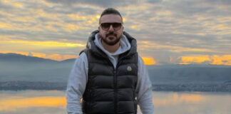 ee6a764c772786bb0a96594f33a14534 L.jpg