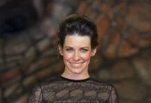 eeb0d5a0f4df36f8807906a917dfb8d5 L.jpg