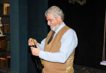 ef52e566fc3c12905a5284500ce5fd25 L.jpg