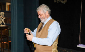 ef52e566fc3c12905a5284500ce5fd25 L.jpg