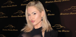 elena tsagrinoy 1200x630.jpg