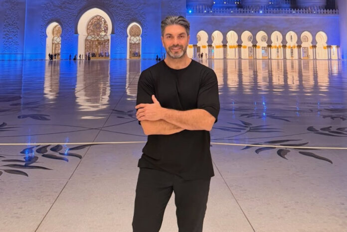 f6e67b2863c8bd7674ab29dd8a3e0ed6 L.jpg