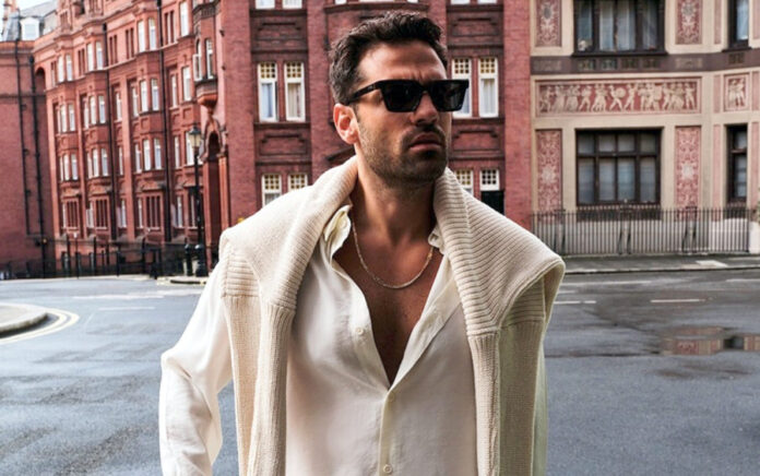 fa79fdbc96eda22981e18caee8619451 L.jpg