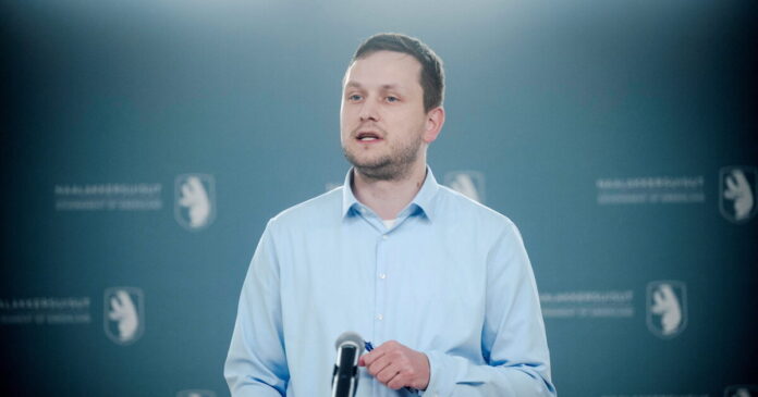 greenland 1 1200x630.jpg