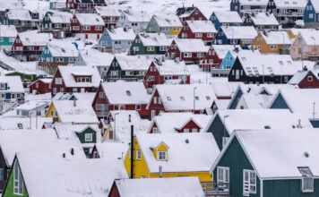 greenland reuters 1 1200x630.jpg