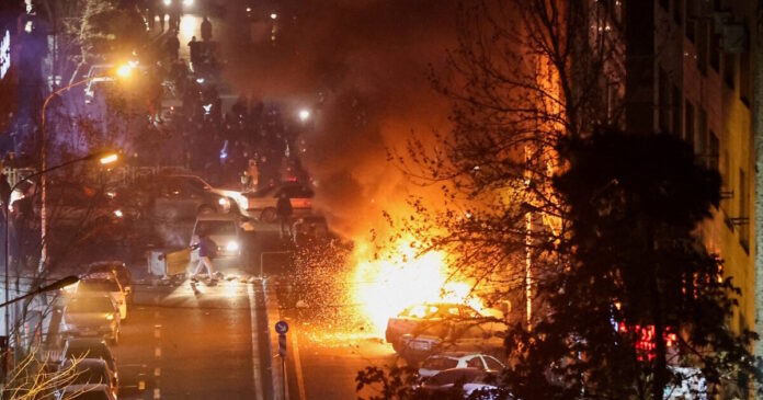 iran protest 1 3 1200x630.jpg iran protest 1 3 1200x630.jpg