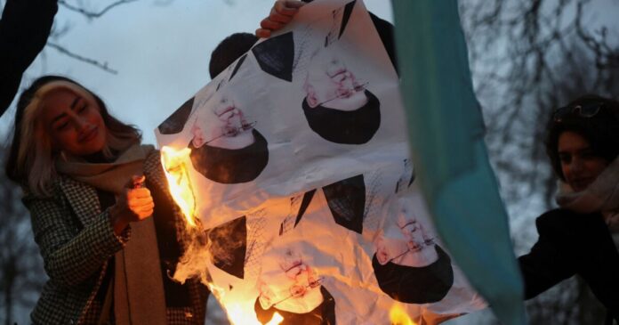 iran protests 2 1200x630.jpg iran protests 2 1200x630.jpg