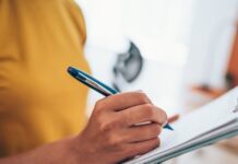 Ιταλία: Έντονες αντιδράσεις για ερωτηματολόγιο σε επιχείρηση – «Ποιον συνάδελφό σου θα ήθελες να απολύσεις;» istock 1434437996 1 1200x630.jpg