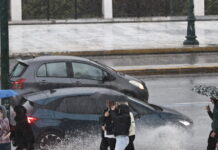 Καιρός αύριο: Βροχές και καταιγίδες μέχρι το απόγευμα – Χιονοπτώσεις στα ορεινά, ισχυροί άνεμοι στο Αιγαίο kairos 92 1200x630.jpg