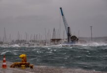 Καιρός αύριο: Βροχές, κρύο και θυελλώδεις άνεμοι έως 9 μποφόρ kairos anemoi 1200x630.jpg