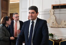 ΠΑΣΟΚ και ΣΥΡΙΖΑ κατά κυβέρνησης για την τοποθέτηση Αυγενάκη σε αγροτικό φορέα στην Κρήτη lefteris avgenakis nd 1200x630.jpg