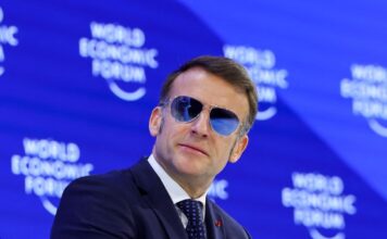 macronglasses3 1200x630.jpg