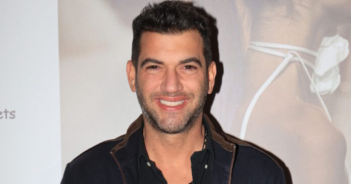 manos ioanoy ndp 1200x630.jpg