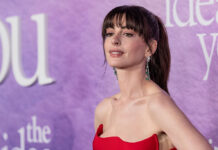 mauroi kykloi 1024x683.jpg