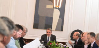 mitsotakis sinantisi agrotes 1200x630.jpg