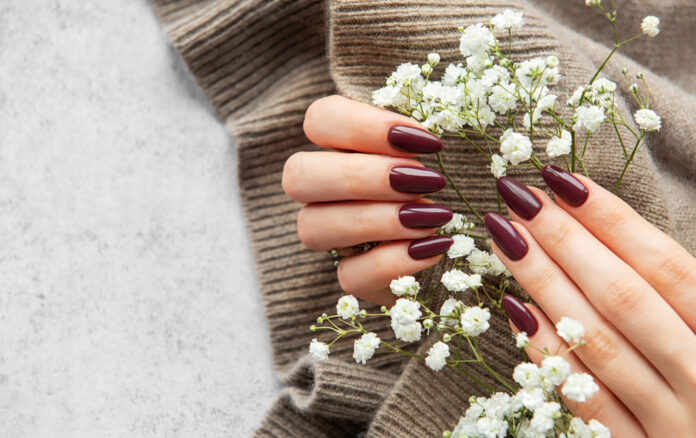 mulled wine nails 1024x645.jpg