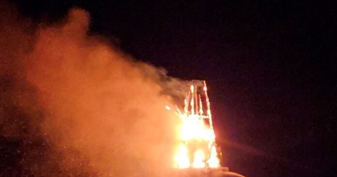 netherlands fire 1 1200x630.jpg