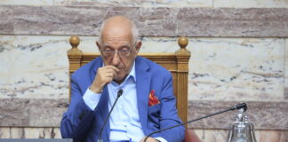 nikitas kaklamanis 1200x630.jpg