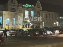 Σκηνές αρχαίας τραγωδίας από συγγενείς και φίλους των αδικοχαμένων οπαδών του ΠΑΟΚ έξω από το νοσοκομείο στην Ρουμανία paok20 26012026 1200x630.jpg