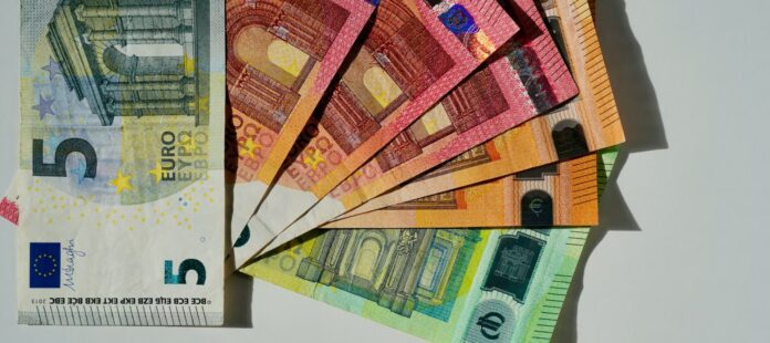 paroxes 1.jpg paroxes 1.jpg