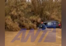 Πικέρμι: Οι δραματικές στιγμές με το αυτοκίνητο που παρασύρθηκε από το νερό και η διάσωση των ανθρώπων pikermi 1200x630.jpg