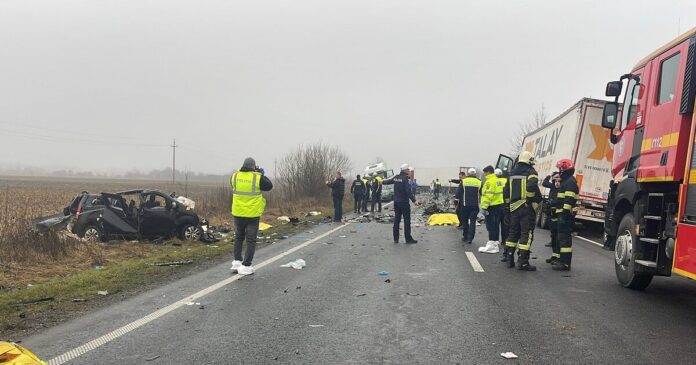 romania accident 2 1200x630.jpg