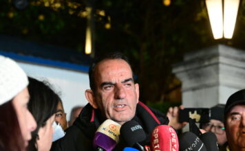 sinantisi mitsotaki me agrotes maroudas 1200x630.jpg