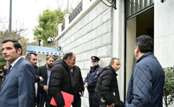 sinantisi mitsotakis me agrotes 1200x630.jpg