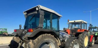 trakter agrotes mploko nikaias1 1200x630.jpeg