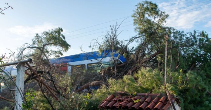 treno ileia 1200x630.jpg treno ileia 1200x630.jpg